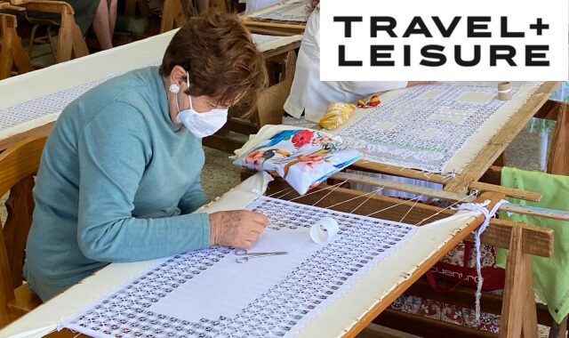 Woman doing el calado embroidery in Ingenio